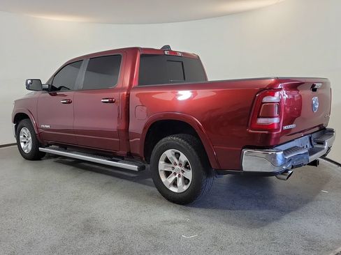 Used 2019 RAM 1500 Laramie AWD/4WD image 5