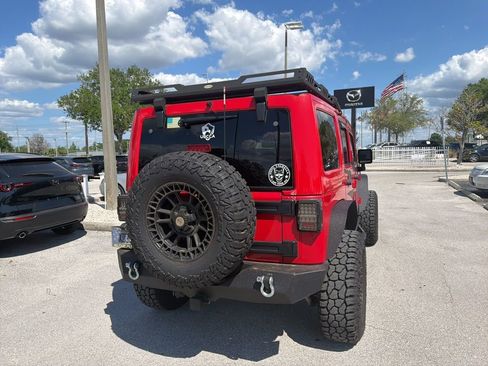 Used 2016 Jeep Wrangler Unlimited Sahara w/ Max Tow Package image 8