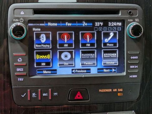 Used 2017 Chevrolet Traverse LT image 23