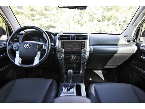 Used 2023 Toyota 4Runner SR5 Premium w/ Moonroof Package RWD image 7