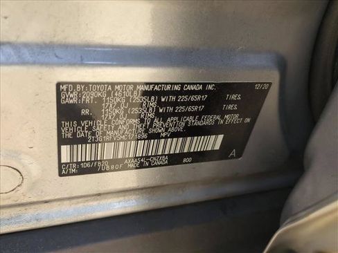Used 2021 Toyota RAV4 LE AWD/4WD image 15