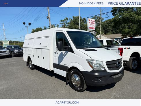 Used 2016 Mercedes-Benz Sprinter 3500 image 1
