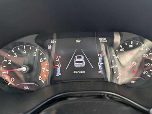 Used 2024 Jeep Compass Latitude AWD/4WD image 38