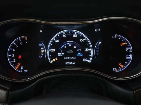 Used 2015 Jeep Grand Cherokee Limited w/ Luxury Group II AWD/4WD image 24