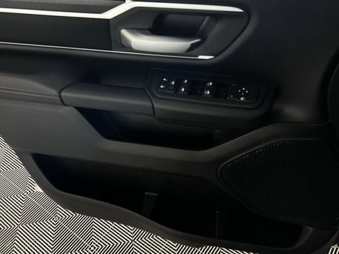 Used 2025 RAM 1500 Lone Star image 29