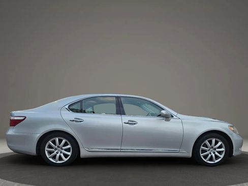 Used 2007 Lexus LS 460 image 6