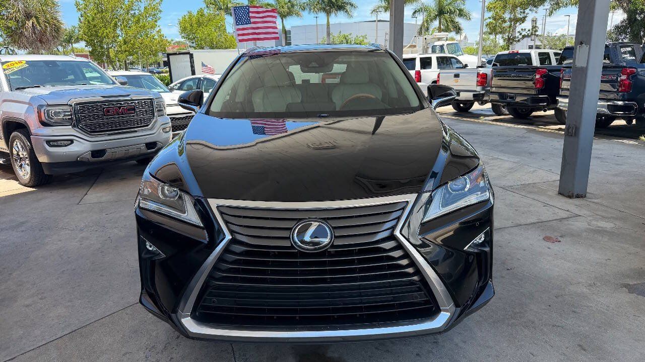 Used 2017 Lexus RX 350 FWD image 2