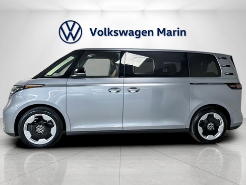 New 2025 Volkswagen ID. Buzz Pro S image 2