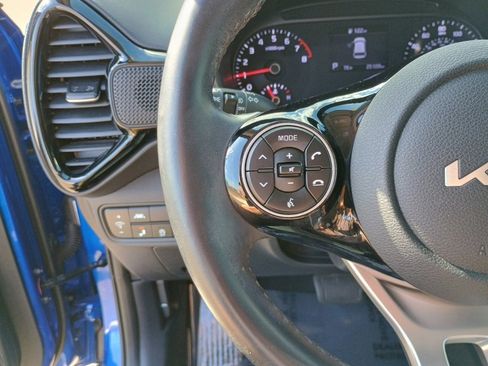 Used 2022 Kia Soul X-Line image 25