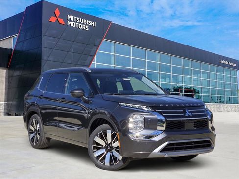 New 2025 Mitsubishi Outlander SEL image 1