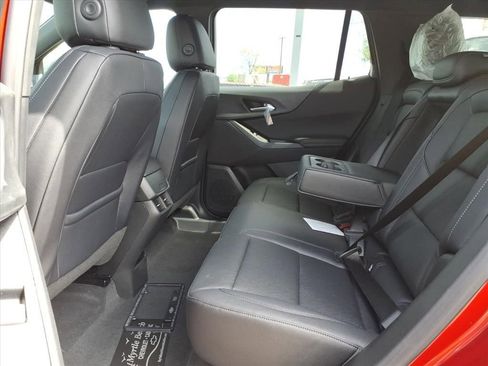 New 2026 Chevrolet Equinox LT image 14