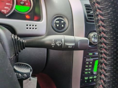 Used 2005 Pontiac GTO image 24