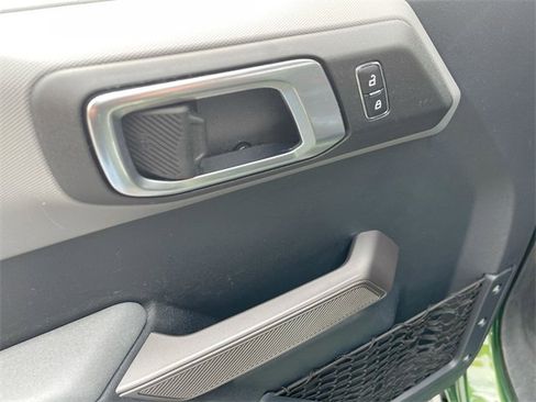 Used 2023 Ford Bronco Black Diamond image 21