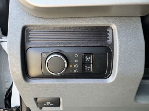 New 2024 Ford F550 4x4 Regular Cab Super Duty w/ XLT Value Package image 14