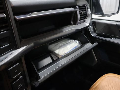 Used 2022 Ford F150 Platinum w/ Equipment Group 701A High image 37