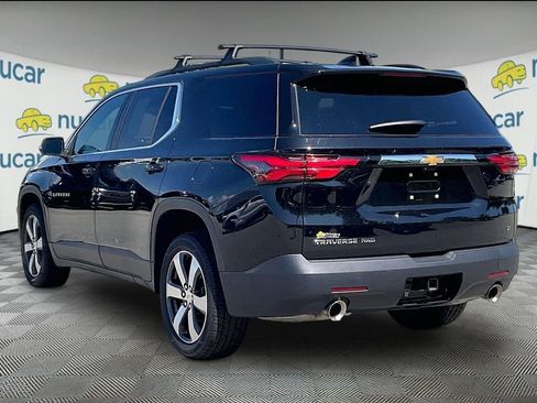 Used 2023 Chevrolet Traverse LT AWD/4WD image 4
