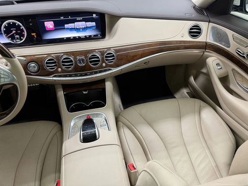 Used 2016 Mercedes-Benz S 550 4MATIC Sedan image 34