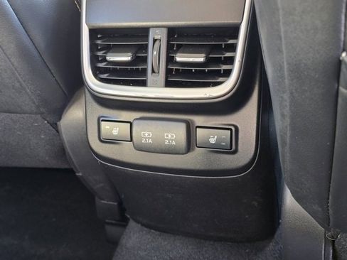 Used 2020 Subaru Outback Limited image 35