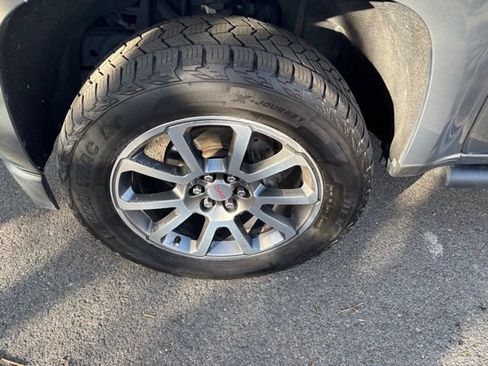 Used 2018 GMC Canyon Denali image 43