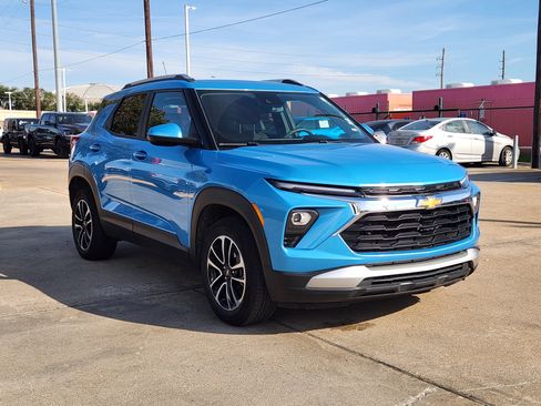 Certified 2025 Chevrolet TrailBlazer LT image 4