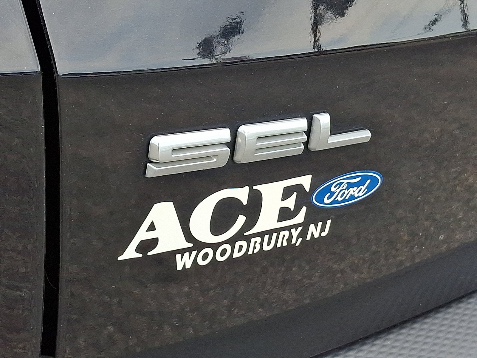 Certified 2020 Ford Escape SEL AWD/4WD image 29