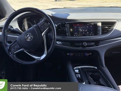 Used 2023 Buick Enclave Essence w/ Experience Buick Package image 5