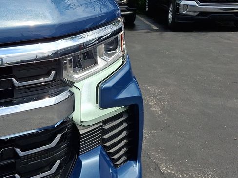 Certified 2024 Chevrolet Silverado 1500 LT AWD/4WD image 10