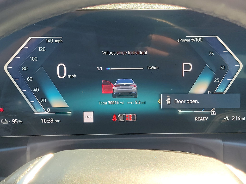 Used 2024 BMW i4 eDrive40 w/ Convenience Package RWD image 29