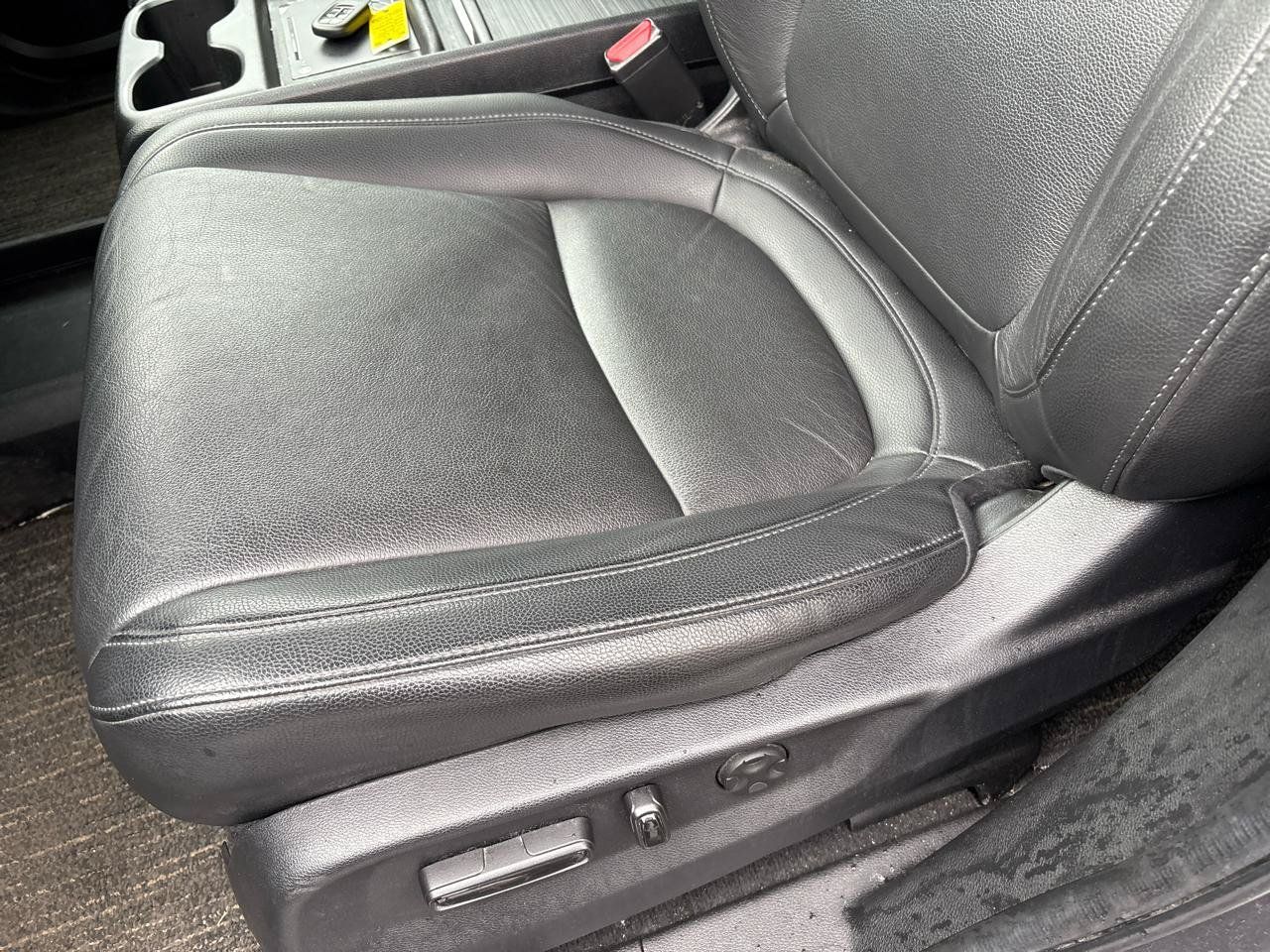 Used 2025 Honda Odyssey EX-L image 8