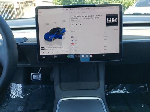 Used 2023 Tesla Model 3 Standard Range RWD image 20