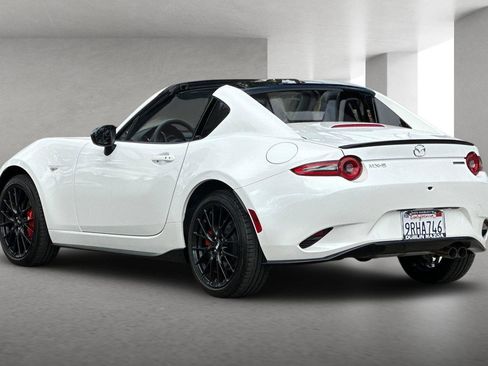 Certified 2025 MAZDA MX-5 Miata RF Club image 6