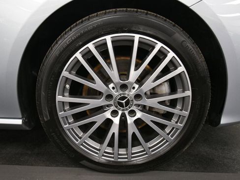 Used 2025 Mercedes-Benz CLA 250 4MATIC image 32