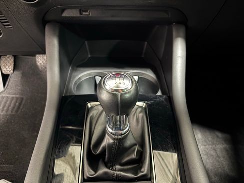 Used 2021 MAZDA MAZDA3 s image 26