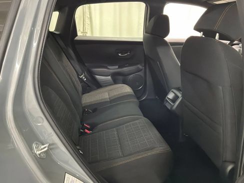 Used 2025 Honda HR-V Sport image 25