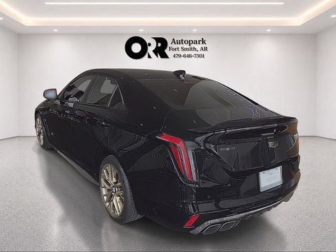 Used 2026 Cadillac CT4 V Blackwing w/ Carbon Fiber 1 Package RWD image 4