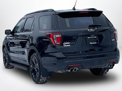 Used 2019 Ford Explorer Sport image 4