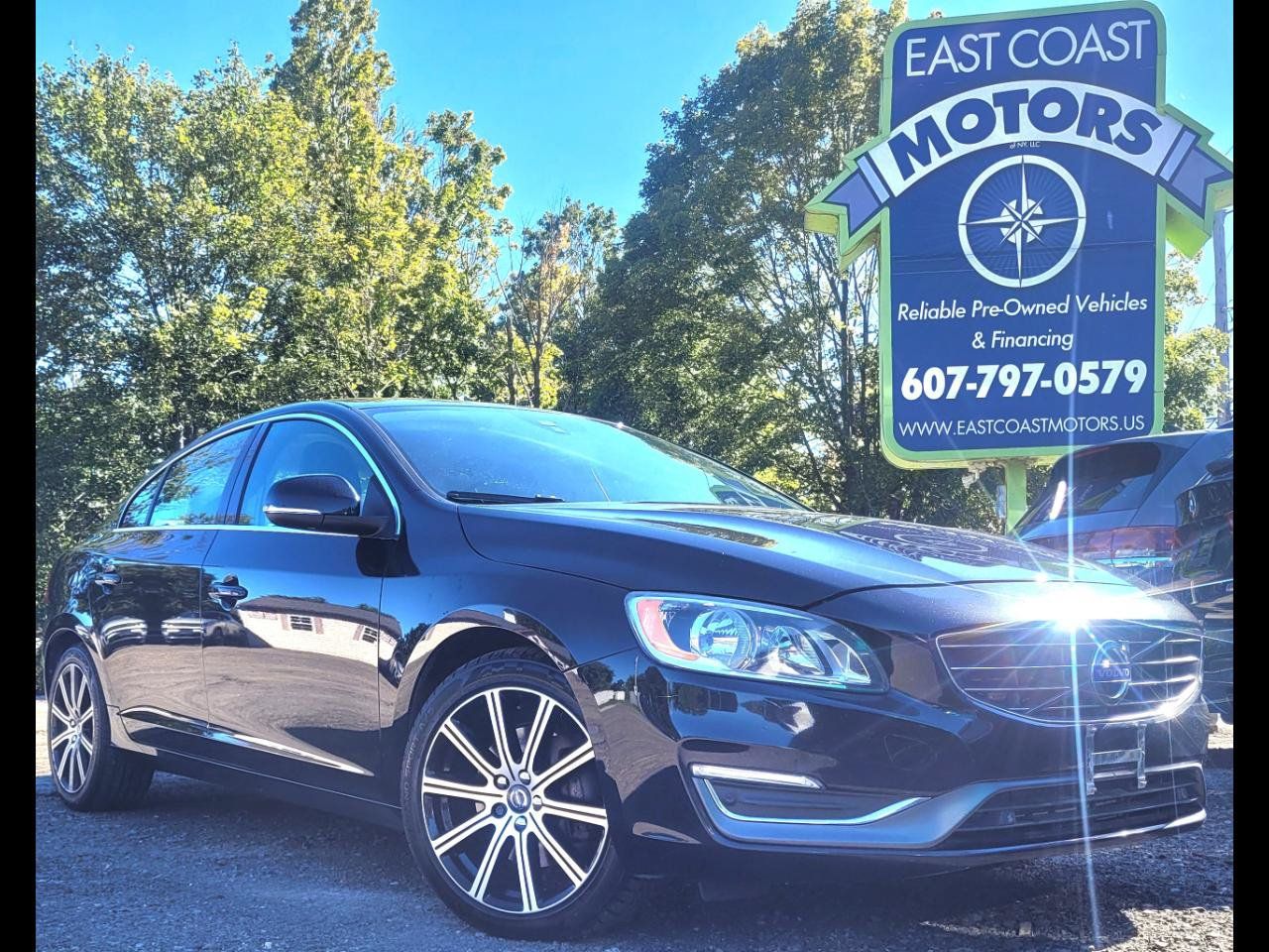 Used 2018 Volvo S60 T5 Inscription AWD/4WD image 1