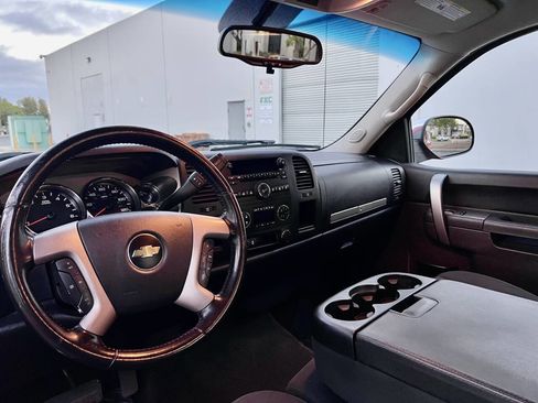 Used 2012 Chevrolet Silverado 1500 LT image 33