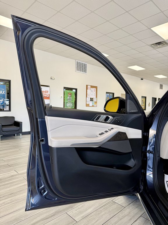 Used 2020 BMW X5 sDrive40i w/ Premium Package RWD image 15