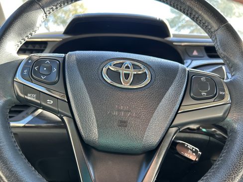 Used 2013 Toyota Avalon XLE Premium image 20