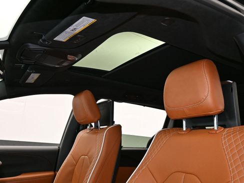 New 2026 Chrysler Pacifica Pinnacle image 11