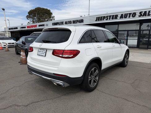 Used 2016 Mercedes-Benz GLC 300 image 5