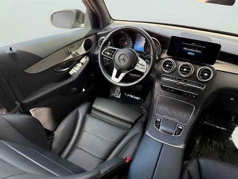 Used 2022 Mercedes-Benz GLC 300 w/ Premium Package Lite image 20