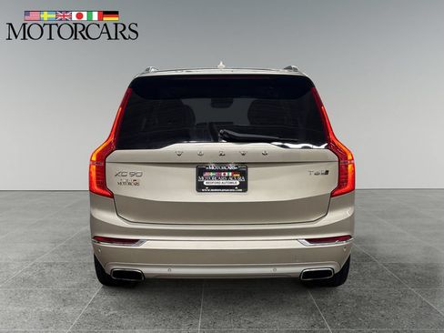 Used 2017 Volvo XC90 T6 Inscription w/ Vision Package AWD/4WD image 4