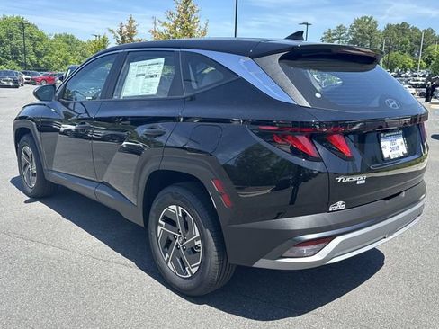 New 2026 Hyundai Tucson Blue SE AWD/4WD image 5