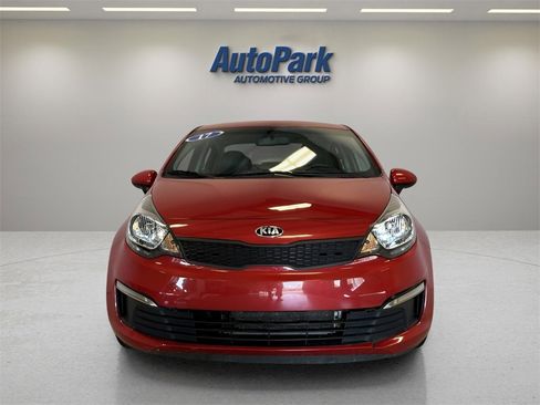 Used 2017 Kia Rio LX w/ Power Package image 2