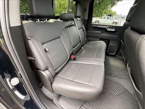 Used 2024 Chevrolet Silverado 2500 LTZ w/ LTZ Convenience Package AWD/4WD image 24