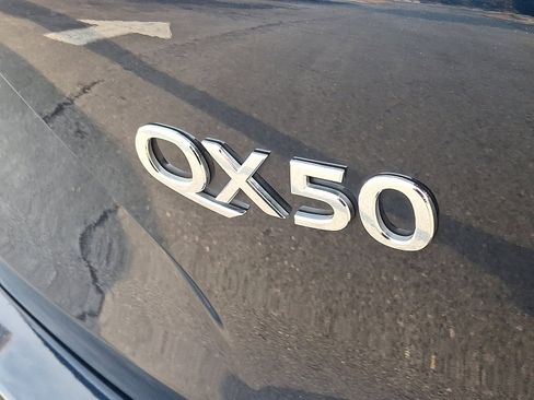 Used 2019 INFINITI QX50 Essential w/ Premium Heat Package image 30