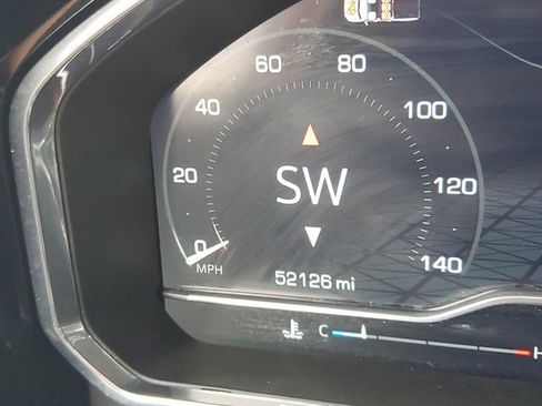Used 2024 GMC Sierra 1500 Elevation AWD/4WD image 21