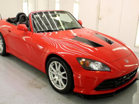Used 2004 Honda S2000 image 11